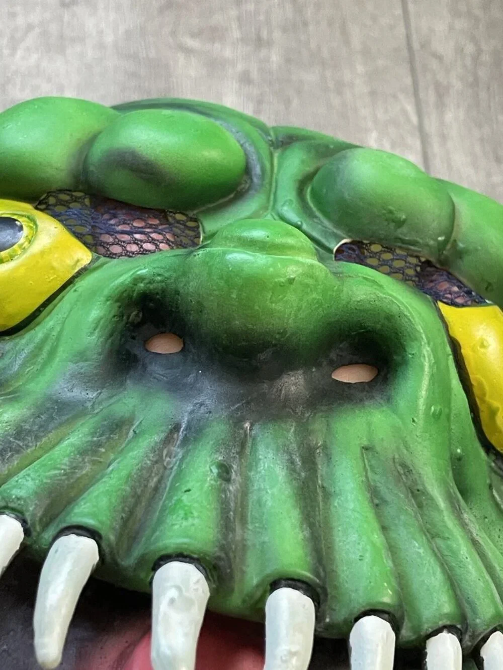 Rubie’s Green Fang Monster Collar Latex Mask Adult Halloween Horror Rare Vintage